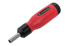 Реверсивная отвертка с комплектом насадок Intertool 12ед VT-1003