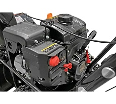Бензиновый снегоуборщик Carver STG 7056W 01.017.00016