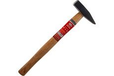 Кованый молоток с деревянной рукояткой 200 г Кедр 024-0200 23988