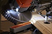 Торцовочная пила c протяжкой Black&Decker BES700