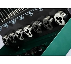 Набор метчиков и плашек Sata 32 предмета 50452