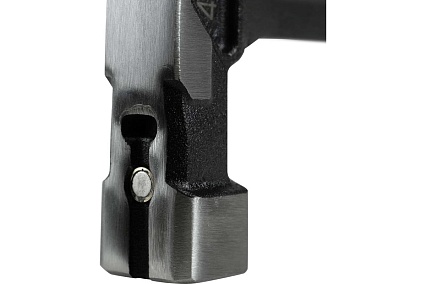 Молоток-гвоздодер Berger BG цельнокованый 450 г., магнит, 3-компонентная рукоятка,BG1527